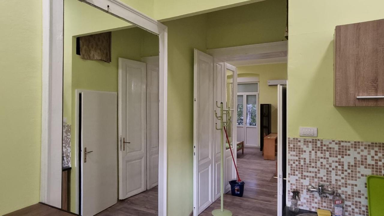 Apartment Kiki Novi Sad Exteriör bild